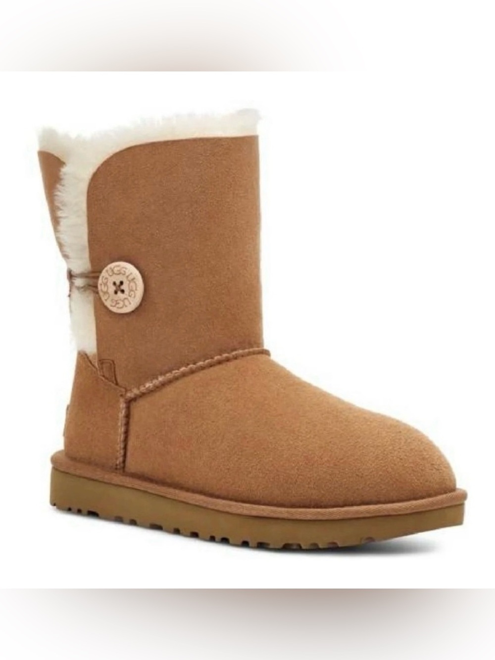 UGG Bailey Button II Boots – Chestnut | Women’s Size 4 | Authentic